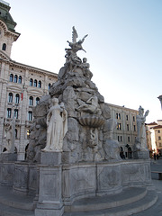 Monument at Piazza dell'Unità d'Italia