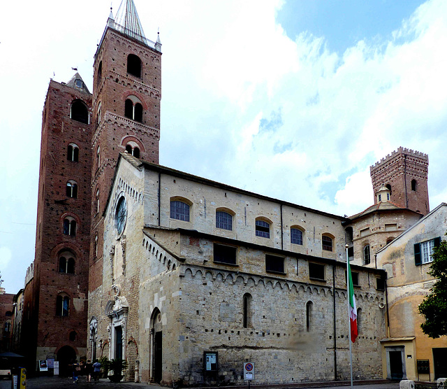 Albenga - Duomo di Albenga