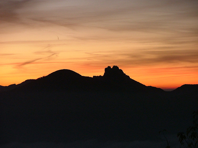 Sonnenuntergang hinter der Kampenwand