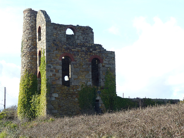 South Tincroft Mine | Man Engine House - 16 February 2017