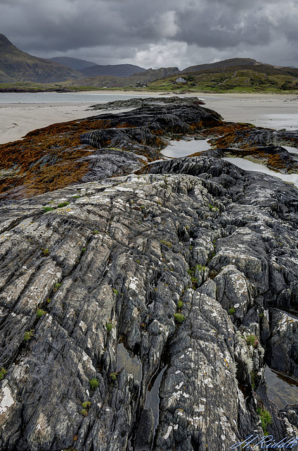 The rocks of Glassillaun Bay