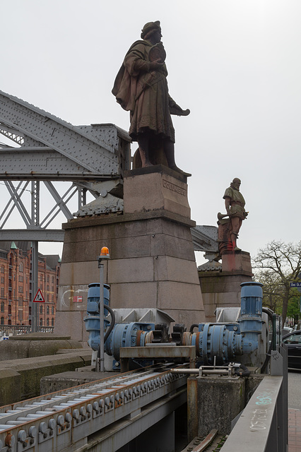 Hamburgtreffen 2024 - Spaziergang nach der Ankunft in Hamburg