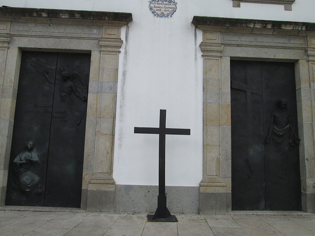 Church of Saint Mary Magdalene - doors.