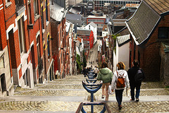 Descente après la visite de la Citadelle de Liège Belgique.