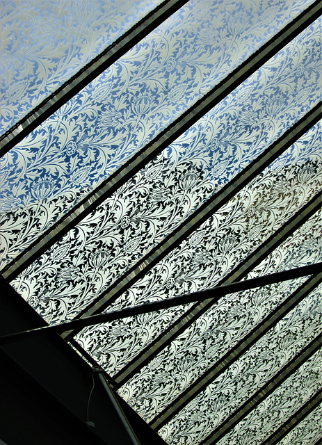 Conservatory cafe - glass roof -'Thistle' design