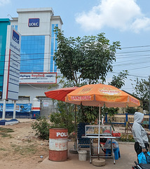 Baril de police / Police's barrell Baril de police / Police's barrell