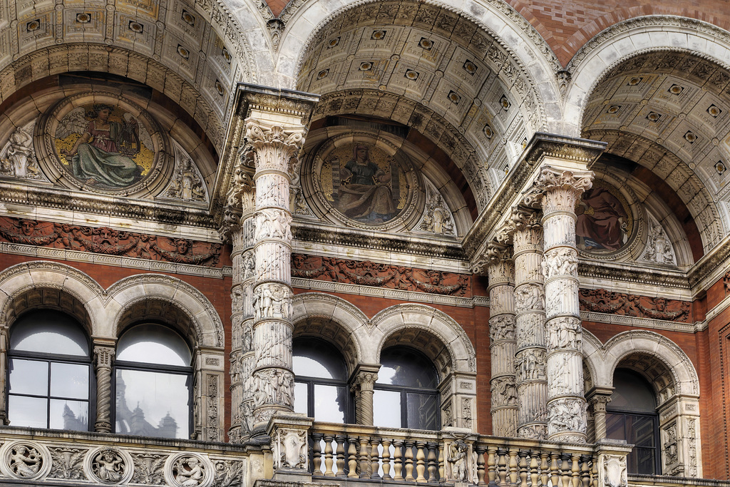 A Touch of Byzantium – John Madjeski Garden, Victoria and Albert Museum, South Kensington, London, England