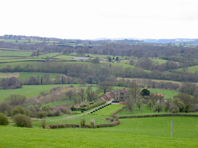 Looking down to Reaside Manor from near Sundayshill Cottage