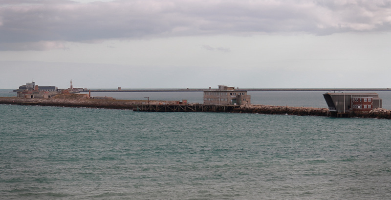 EOS 90D Peter Harriman 14 29 12 58564 portlandHarbourArms dpp