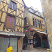 Dans le (trés vieux) Sarlat à la tombée du jour