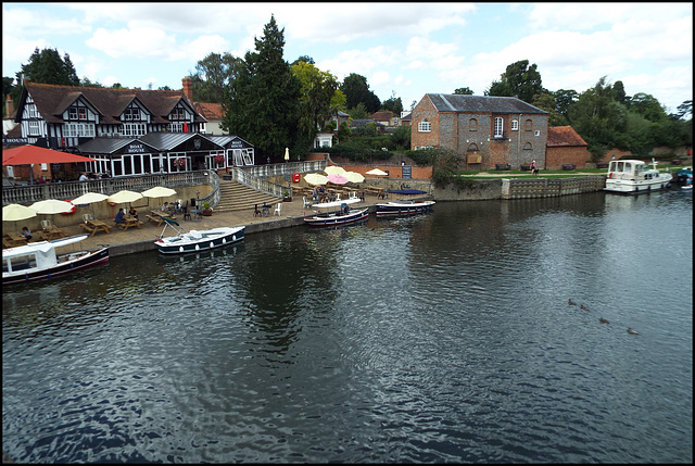 Wallingford riverside