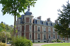 Le château de Trousse-Barrière. Briare.