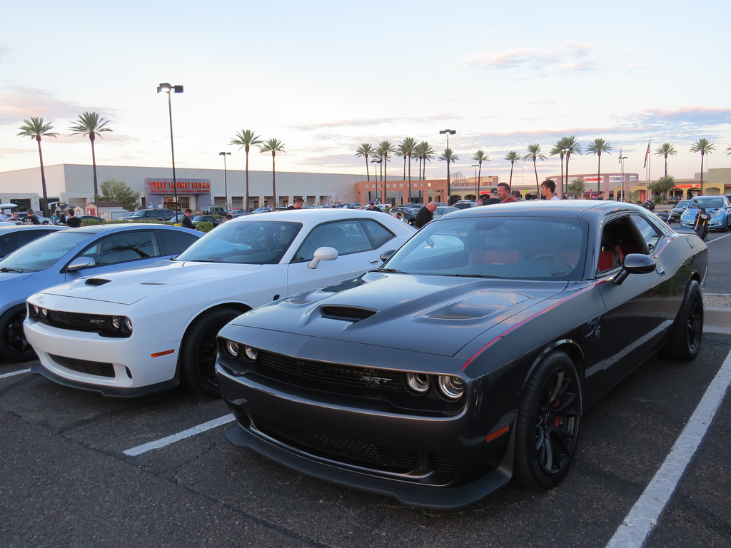 2015 Dodge SRT Hellcat  Challengers