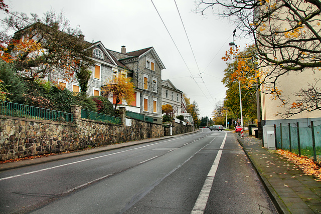 B224 Wuppertaler Straße (Solingen-Gräfrath) / 16.11.2017