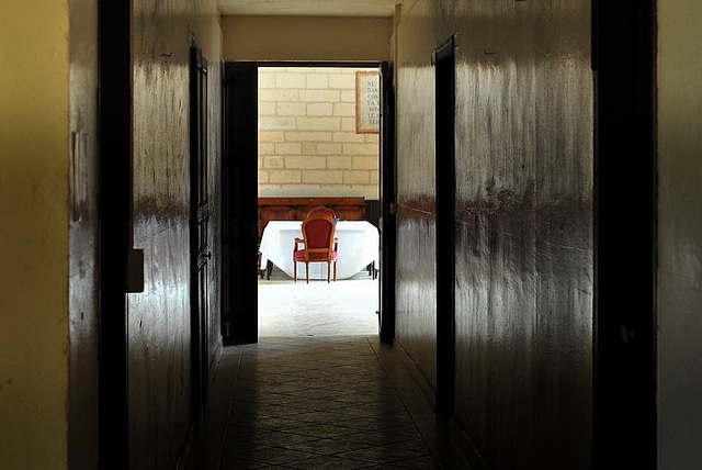 Dans les couloirs de l'abbaye du Moncel