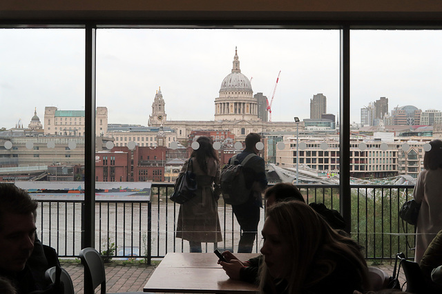 IMG 2368-001-View from Tate Modern