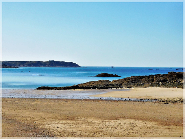 L'anse  Duguesclin à Saint Coulomb (35)