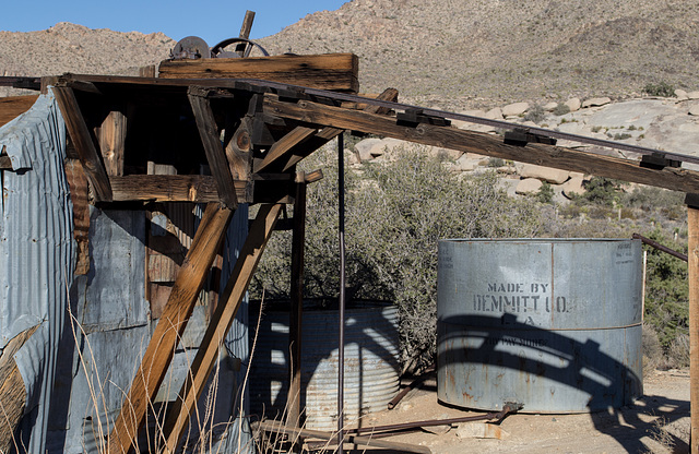 Joshua Tree NP Wall Street Mill "why pay more?" (1505)