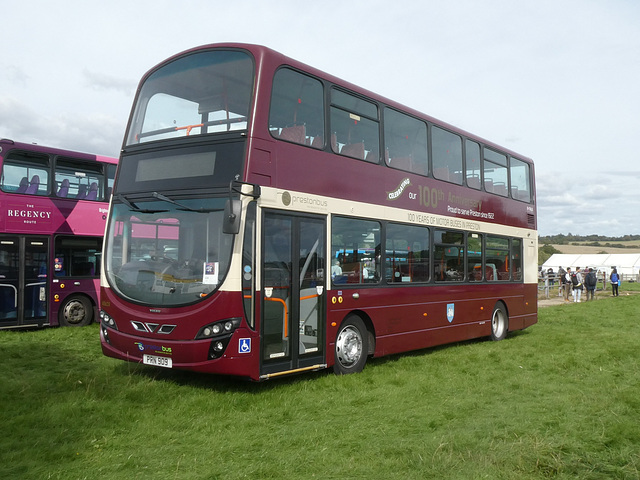 On display at Showbus 50 - 25 Sep 2022 (P1130466)