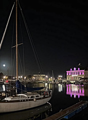 Honfleur by night