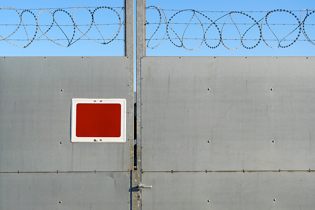 unHappy Fence Friday!