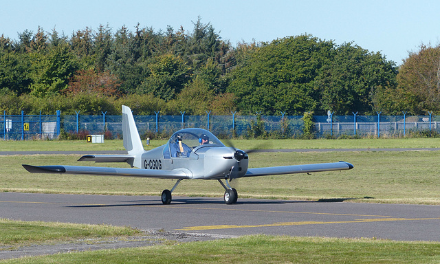 G-CGOG at Lee on Solent (1) - 26 September 2018