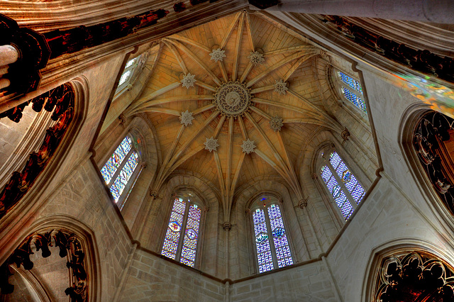 Batalha Monastery, Nave and choir