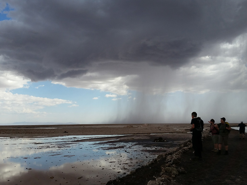 ATERRADOR CIELO EN EL SALAR DE ATACAMA