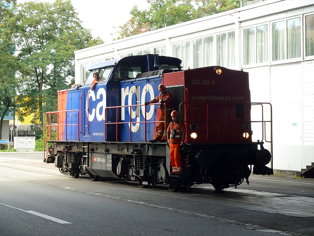 Diesellokomotive 203 405-6 der SBB CARGO im Rheinhafen  Kleinhüningen