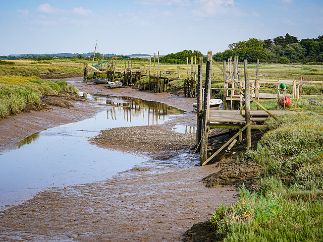 A ''Happy fence Friday'' - 'twice' - 16.58,.hrs. and at 19.01,.hrs.... Thornham old harbour,. Norfolk.