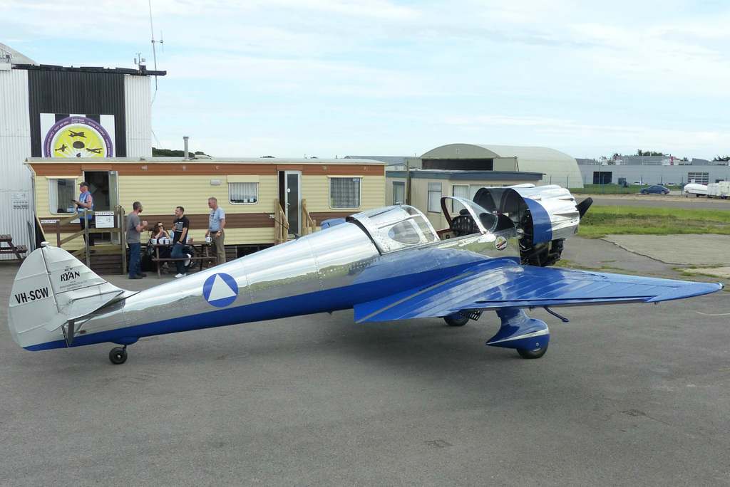 VH-SCW at Solent Airport (16) - 12 September 2016