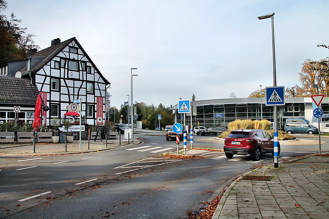 Heiligenhauser Straße, Kreisverkehr (Essen-Kettwig) / 1.11.2023