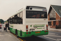 Seamarks Coach and Travel H846 UUA in Borehamwood – 25 Jun 1992 (165-16)