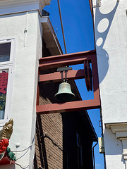 Market bell