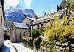 Sonogno, am Ende des Verzascatals im Tessin