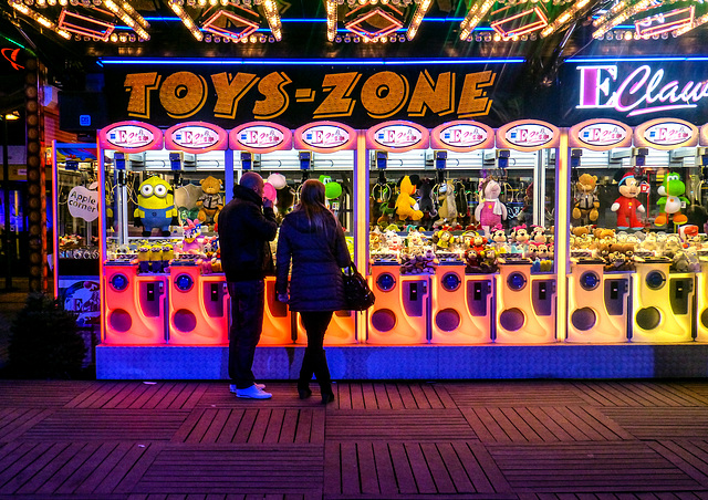 TOYS-ZONE