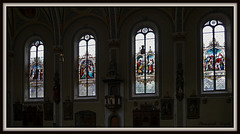 Kirchenfenster von der Kirche von Sarfaus 1