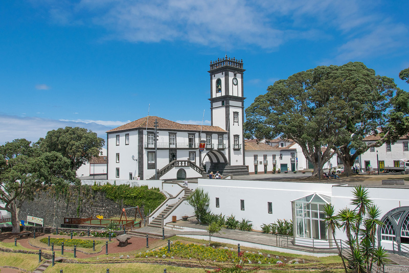 Ribeira Grande (© Buelipix)