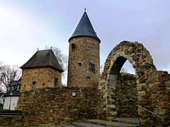 DE - Rheinbach - City wall and witch tower