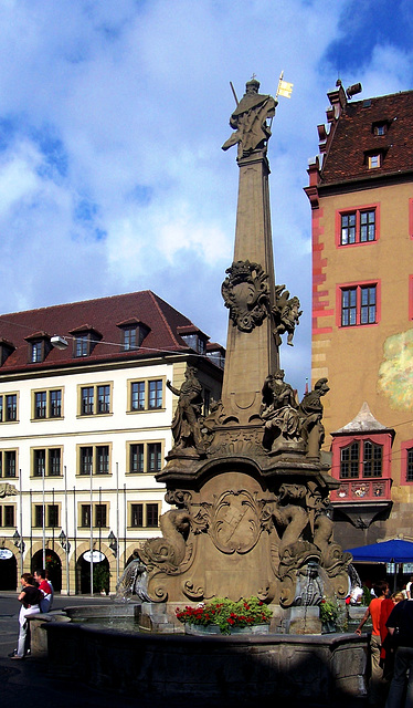 DE - Würzburg - Vierröhrenbrunnen