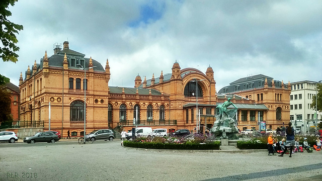 Schwerin, Empfangsgebäude des Hauptbahnhofs