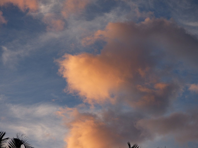 Cielo arrebolado de San José