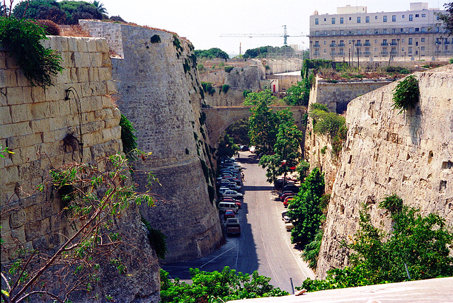 Looking south from Hastings Garden, Valletta (Scan from 1995)