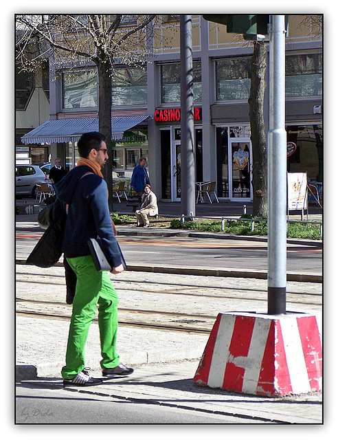 Bei grün darfst du gehen - Green crosses (◕‿-)