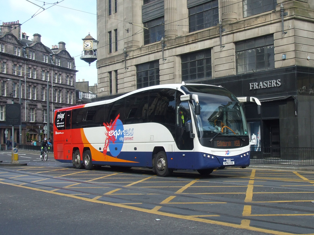 DSCF7224 Stagecoach Fife 54105 (SP61 CXA) in Edinburgh - 7 May 2017