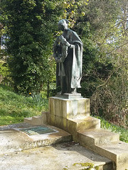 eaton hastings, berks,frampton's c20 memorial to lord faringdon +1920 and his wife