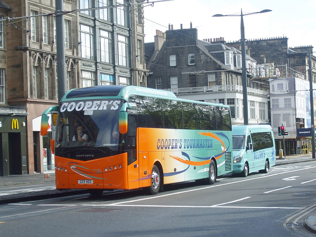 DSCF7238 Cooper’s Tourmaster Travel GSV 403 (SD15 UWJ) in Edinburgh - 7 May 2017