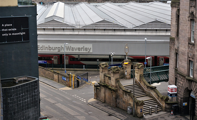 Edinburgh Waverley - A place that exists only in moonlight...