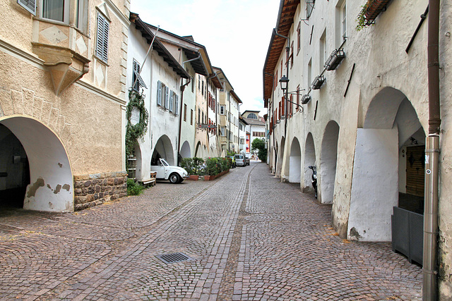 Laubenstraße in Neumarkt/Südtirol  (3 PiPs)