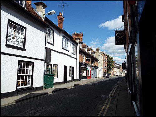 down Wallingford High Street